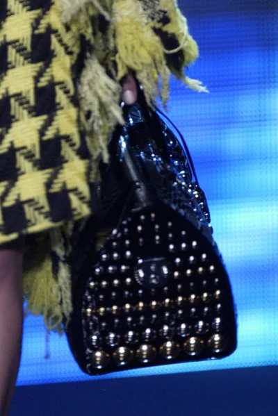Look 3